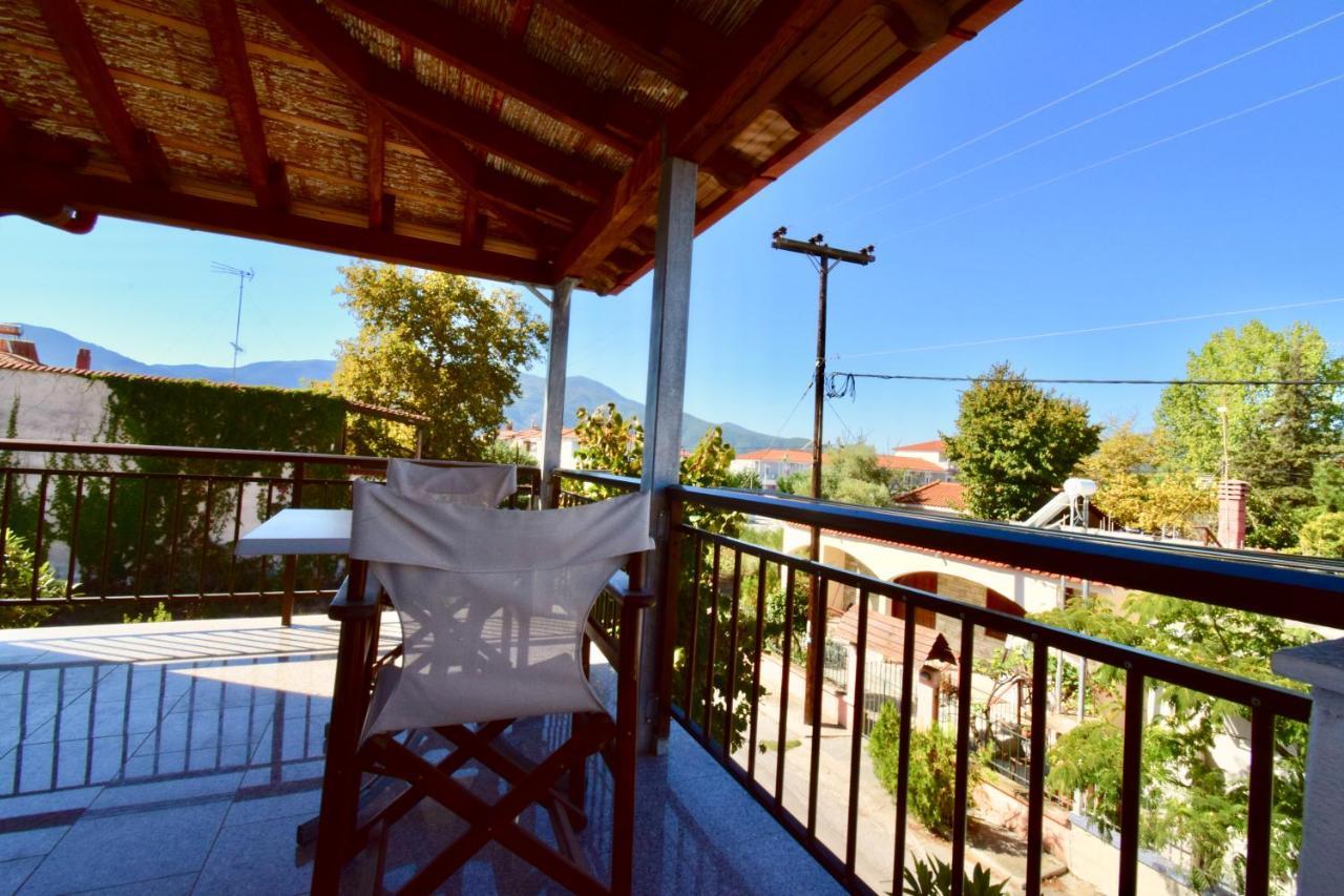 Menis Haus Rooms Vrasná Exteriér fotografie