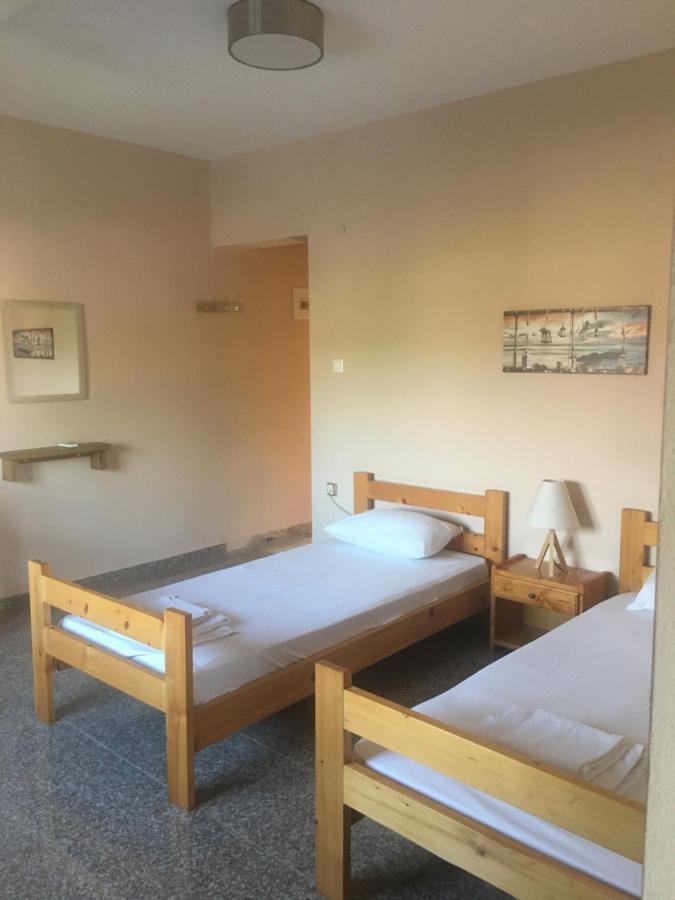 Menis Haus Rooms Vrasná Exteriér fotografie